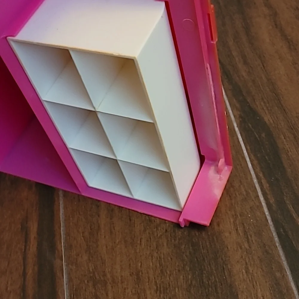 Barbie Vintage Vanity Closet - Picture 12 of 13
